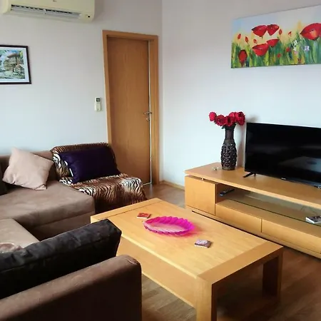 4* Luxury - Aheloy, Nessebar, Sunny Apartment *