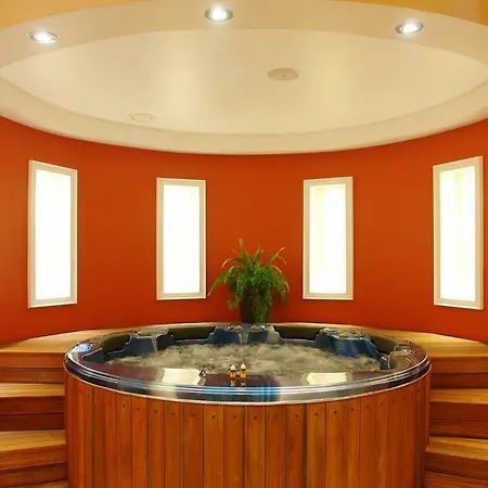 4* Luxury - Aheloy, Nessebar, Sunny Apartment Pomorie